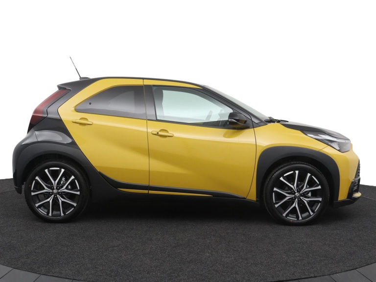 Toyota Aygo X - Hybrid 115 GR Sport 13