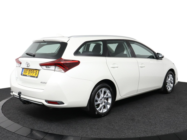 Toyota Auris Touring Sports - 1.3 Aspiration 2