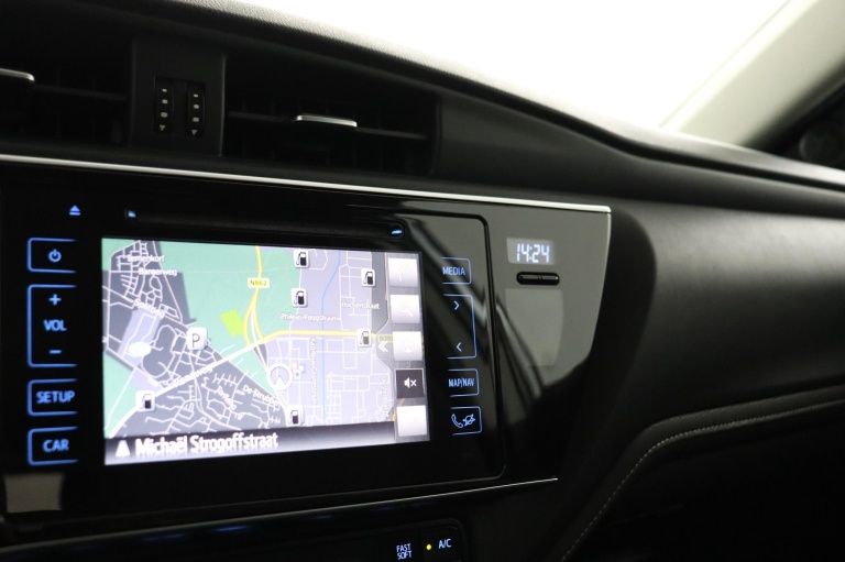 Toyota Auris Touring Sports - 1.3 Aspiration 27