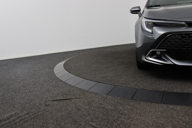 Toyota Corolla Touring Sports - Hybrid 140 Dynamic 34