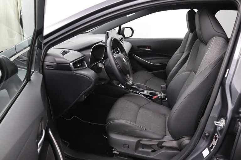 Toyota Corolla Touring Sports - Hybrid 140 Dynamic 9