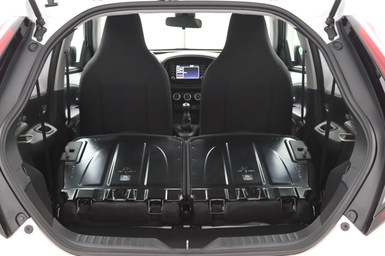 Toyota Aygo X - 1.0 VVT-i MT Play 26