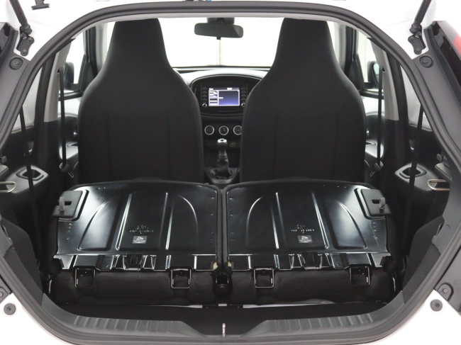 Toyota Aygo X - 1.0 VVT-i MT Play