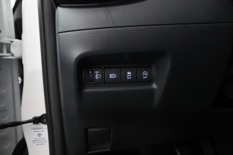 Toyota Aygo X - 1.0 VVT-i MT Play 29