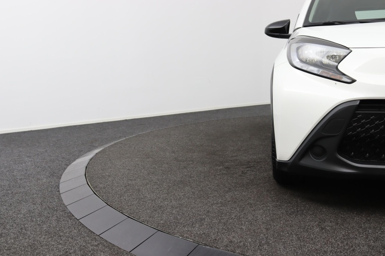 Toyota Aygo X - 1.0 VVT-i MT Play 34