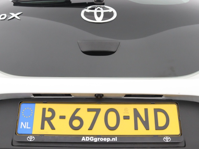Toyota Aygo X - 1.0 VVT-i MT Play