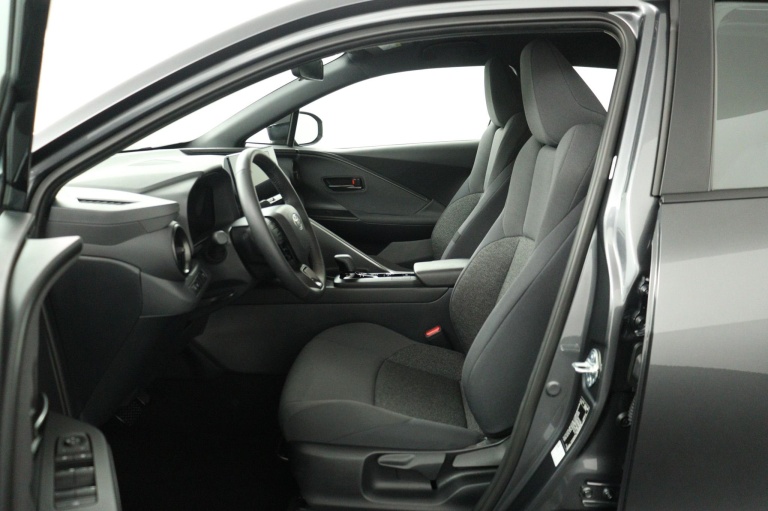 Toyota C-HR - 1.8 Hybrid 140 Active 17