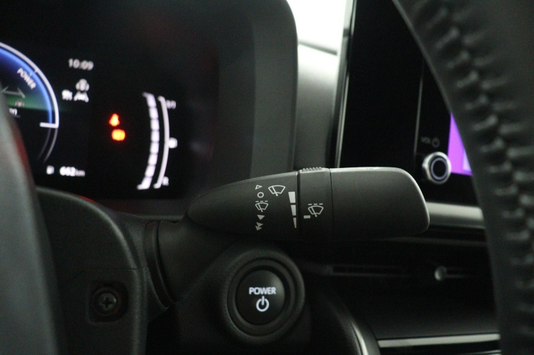 Toyota C-HR - 1.8 Hybrid 140 Active 31