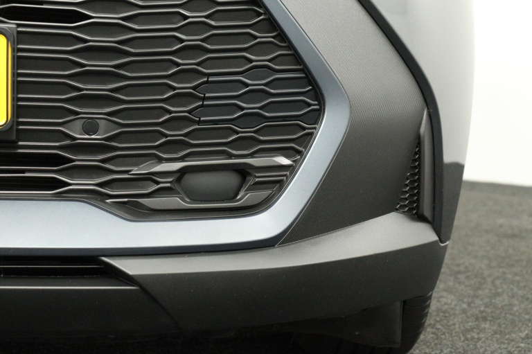 Toyota C-HR - 1.8 Hybrid 140 Active 35