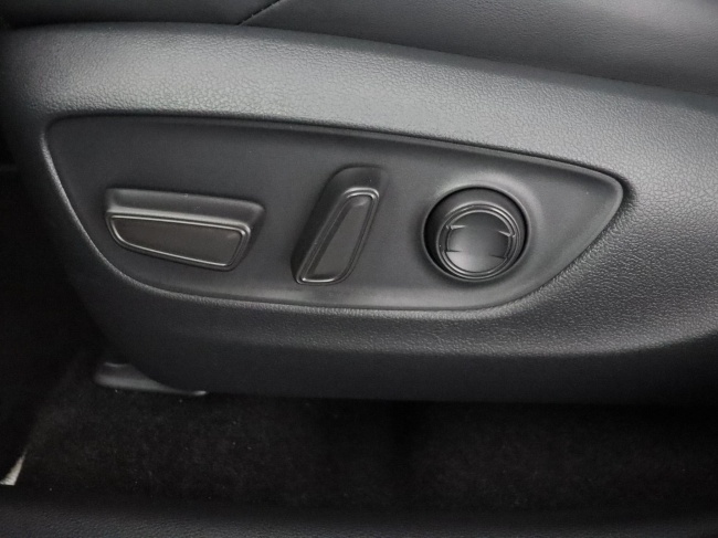 Toyota RAV4 - 2.5 Hybrid AWD GR Sport