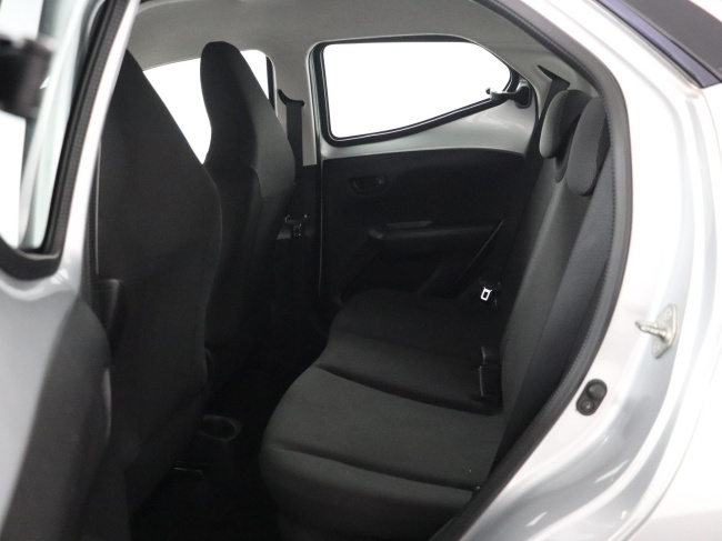 Toyota Aygo - 1.0 VVT-i x-now