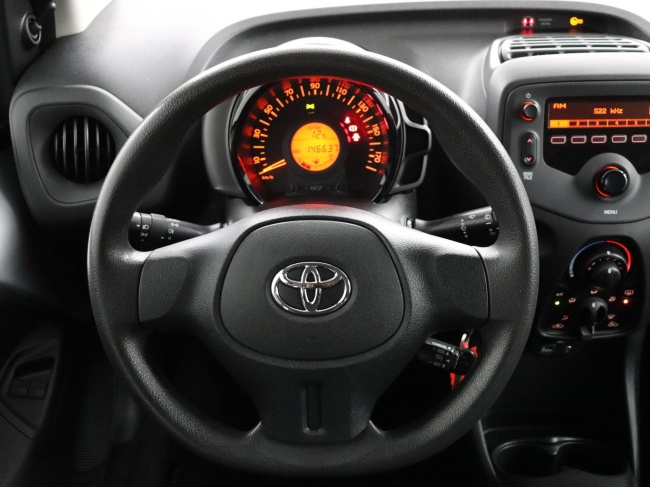 Toyota Aygo - 1.0 VVT-i x-now