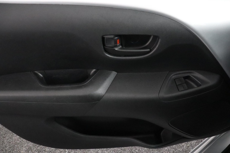 Toyota Aygo - 1.0 VVT-i x-now 25