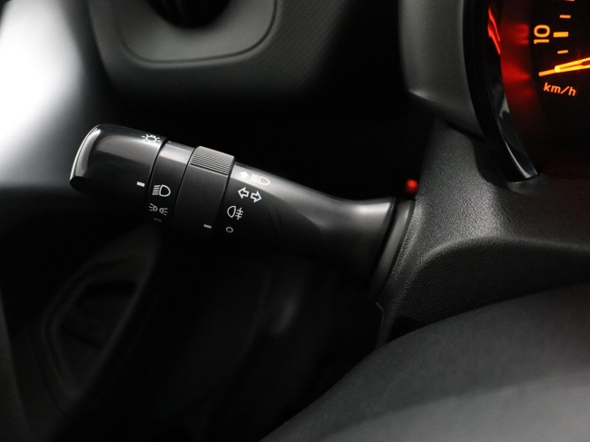 Toyota Aygo - 1.0 VVT-i x-now