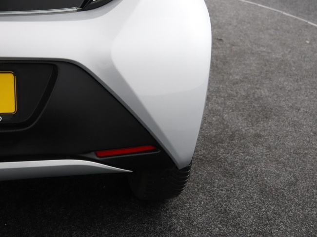 Toyota Aygo - 1.0 VVT-i x-now