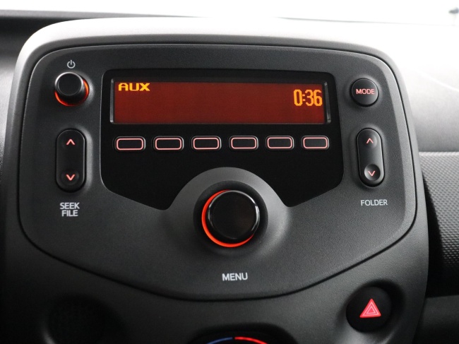 Toyota Aygo - 1.0 VVT-i x-now