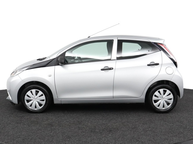 Toyota Aygo - 1.0 VVT-i x-now
