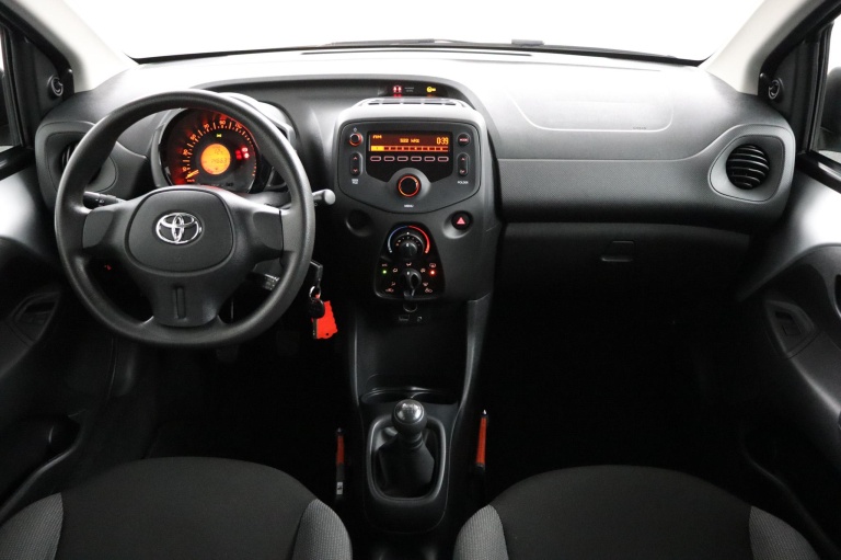 Toyota Aygo - 1.0 VVT-i x-now 4