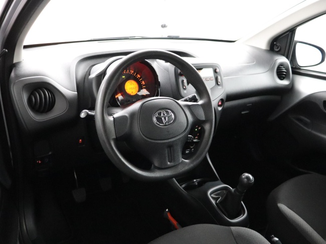 Toyota Aygo - 1.0 VVT-i x-now