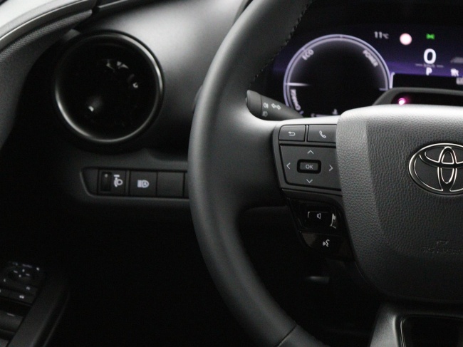 Toyota C-HR - 1.8 Hybrid 140 Dynamic