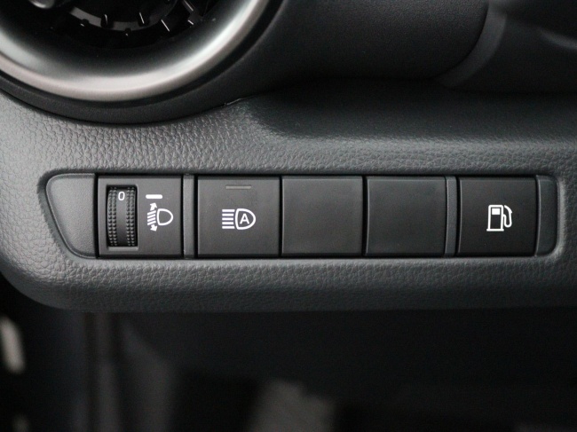 Toyota C-HR - 1.8 Hybrid 140 Dynamic