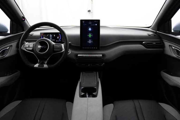 BYD DOLPHIN SURF - Comfort 43 kWh 4