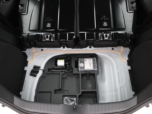 Toyota Aygo X - Hybrid 115 play