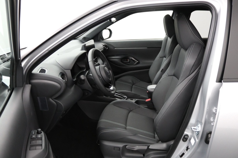 Toyota Yaris Cross - 1.5 Hybrid 130 Executive 16