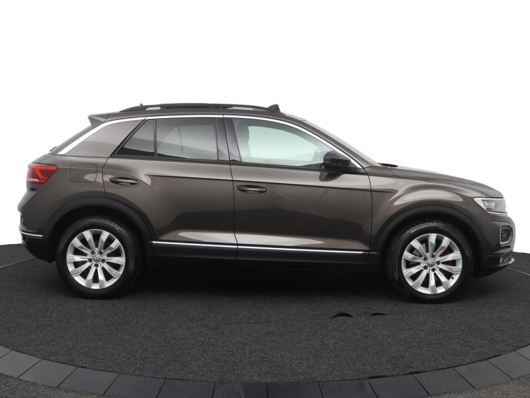 Volkswagen T-Roc - 1.5 TSI Sport 11