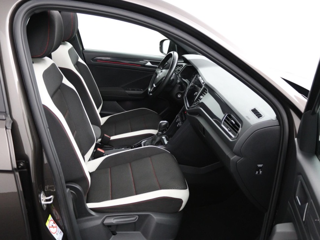 Volkswagen T-Roc - 1.5 TSI Sport