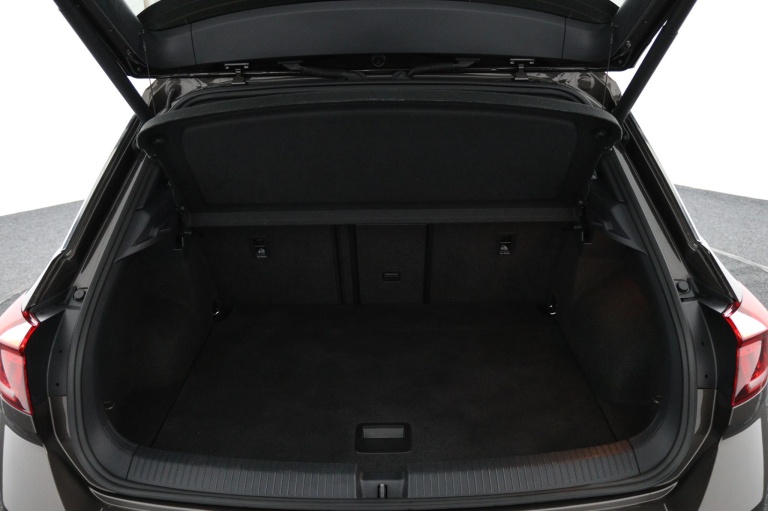 Volkswagen T-Roc - 1.5 TSI Sport 19