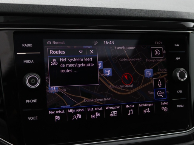 Volkswagen T-Roc - 1.5 TSI Sport