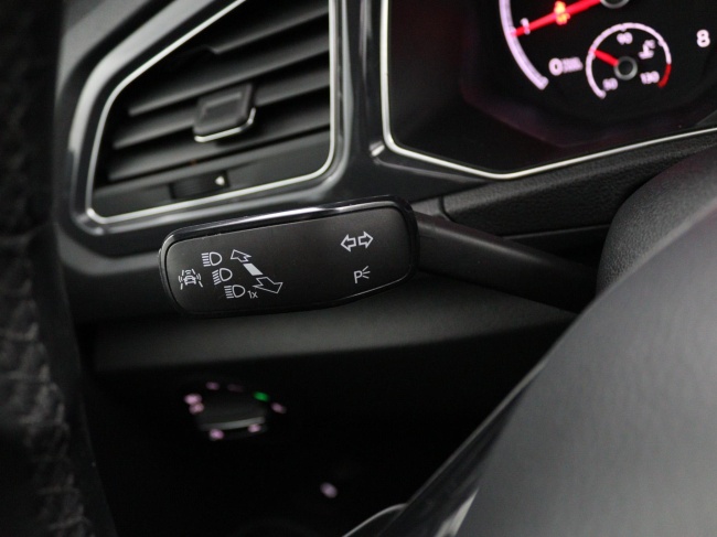 Volkswagen T-Roc - 1.5 TSI Sport