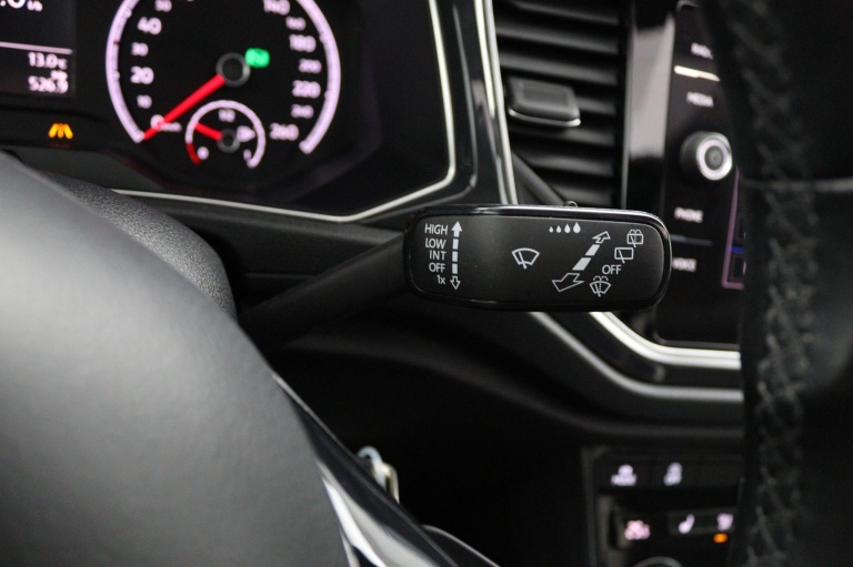 Volkswagen T-Roc - 1.5 TSI Sport 30