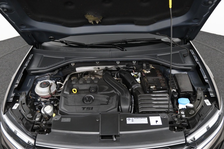 Volkswagen T-Roc - 1.5 TSI Sport 33