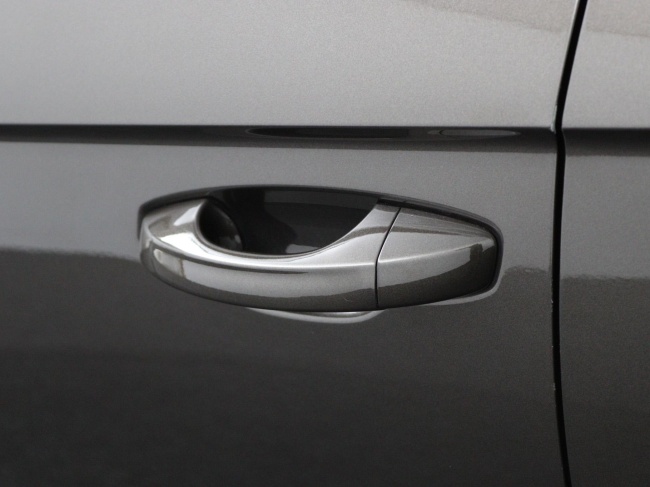 Volkswagen T-Roc - 1.5 TSI Sport