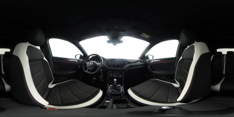 Volkswagen T-Roc - 1.5 TSI Sport 49