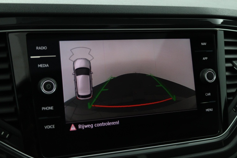 Volkswagen T-Roc - 1.5 TSI Sport 8