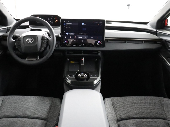 Toyota bZ4X - Dynamic 73 kWh