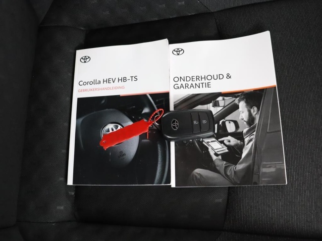 Toyota Corolla Touring Sports - Hybrid 140 Active