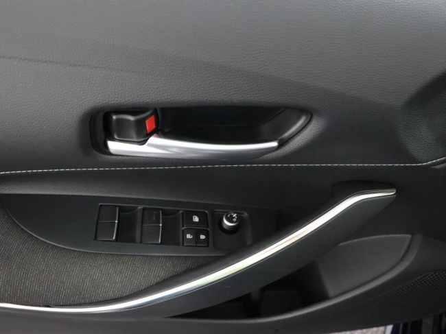 Toyota Corolla Touring Sports - Hybrid 140 Active