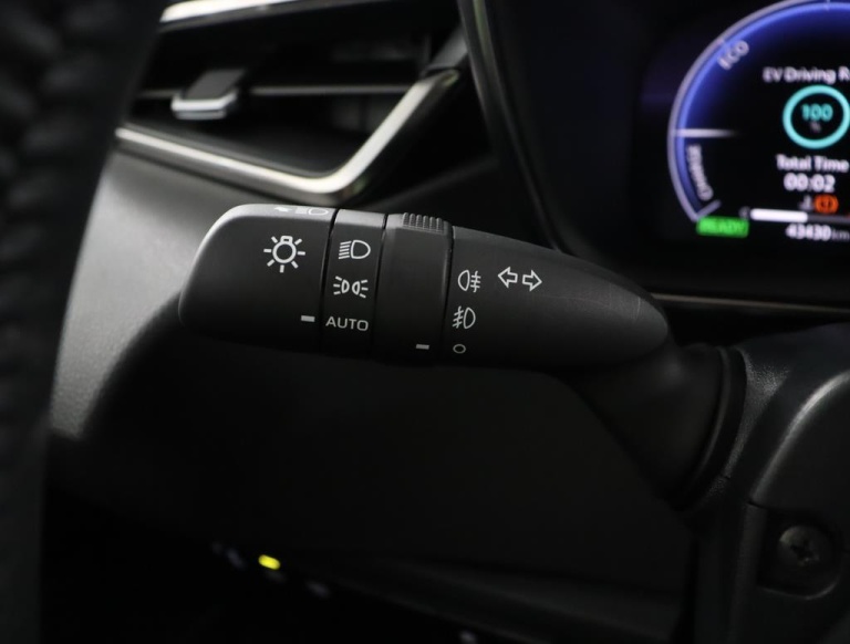 Toyota Corolla Touring Sports - Hybrid 140 Active 30