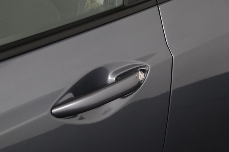 Hyundai i10 - 1.0i Comfort 34