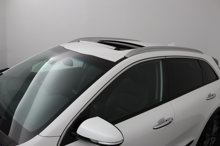 Kia Niro - 1.6 GDi Hybrid ExecutiveLine 45