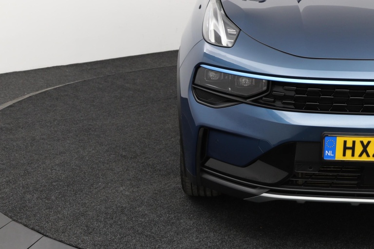 Lynk & Co 01 - 1.5 30