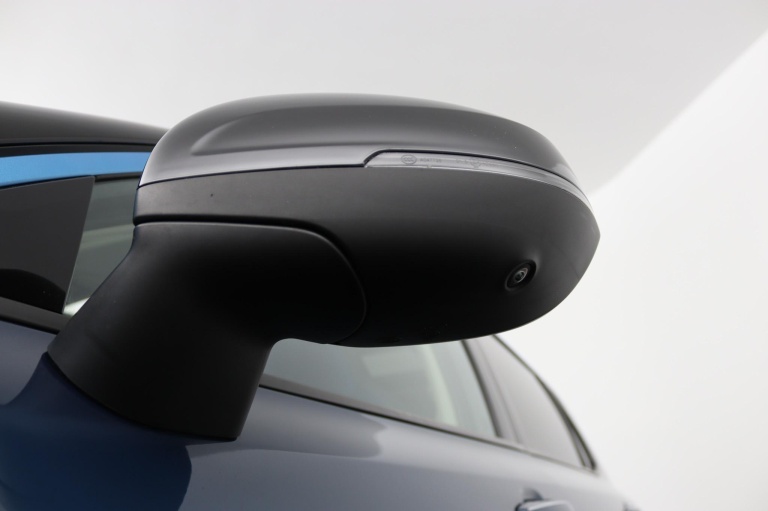 Lynk & Co 01 - 1.5 31