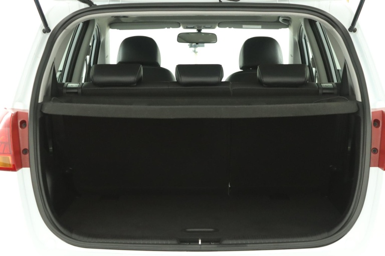 Kia Venga - 1.6 CVVT Summer Edition  24