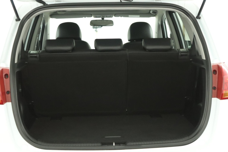 Kia Venga - 1.6 CVVT Summer Edition  25