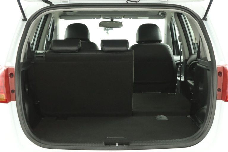 Kia Venga - 1.6 CVVT Summer Edition  26