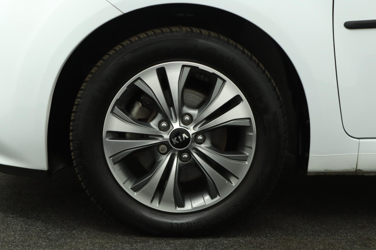 Kia Venga - 1.6 CVVT Summer Edition  37